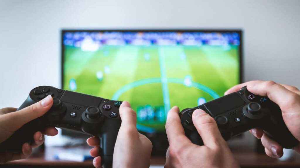 Cinco tipos de jogos online para se divertir com os amigos